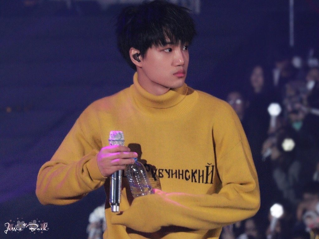idolsinyellow's tweet photo. exo ☆ jongin https://t.co/q5ZEViEIa6