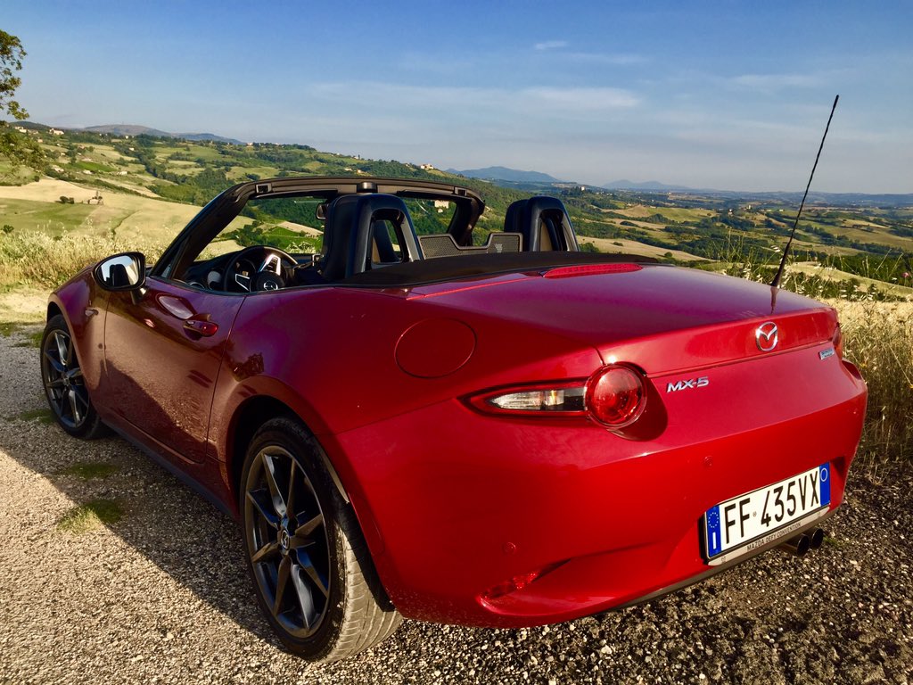 Dave Vitty Media tweet media