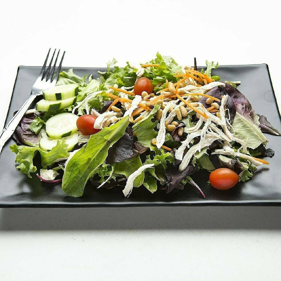 BowlTique's tweet photo. Healthy, fresh, top quality at BOWL TIQUE AVEVUE https://t.co/HK1LJ5P6ju