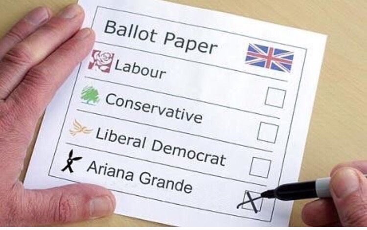 LadyNadiaEssex's tweet photo. Pleaseeeeee @ArianaGrande #OneLoveManchester #GeneralElection 🎉👸🏻 https://t.co/otMACAe3Ij