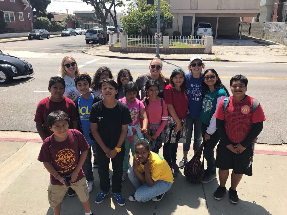 amigosdeucla's tweet photo. Our middle school students had a great time exploring the Chinese American Museum yesterday! 🇨🇳 #volunteer #SocialJustice #fieldtripping https://t.co/UQBBD9bX9L