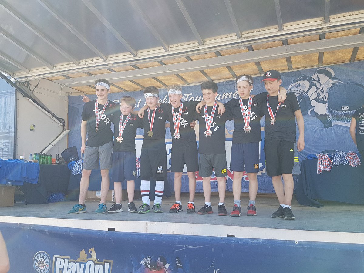 badbaldcoach's tweet photo. Back to back @PlayOnEdmonton champs #theexposed 5-1 final win !! https://t.co/htMlECfti6