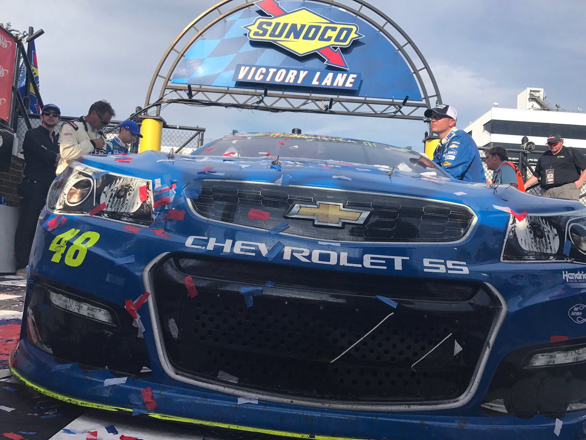 TeamHendrick's tweet photo. Winner. 🏁 https://t.co/BDFKIFebmZ