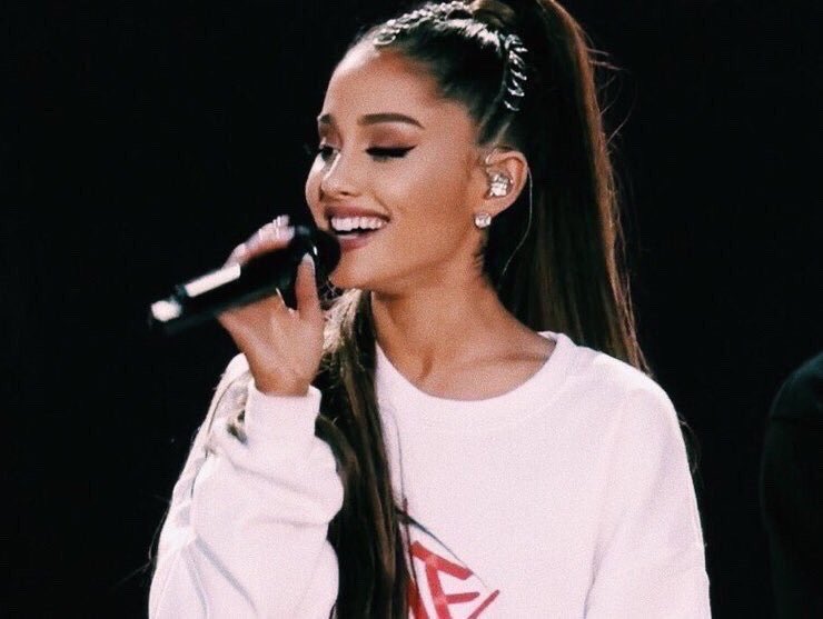 Love you @ArianaGrande ♡
Today you have given love to this world🌈
Today you have saved our hope✊🏼
We'll always remember😌
#OneLoveManchester