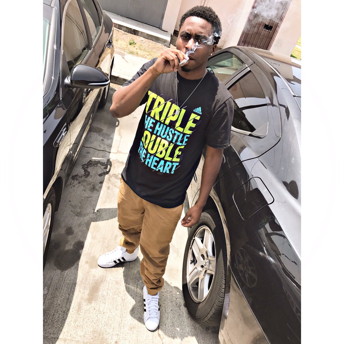 A2PCMattBands's tweet photo. I GOT HUSTLE &amp; HEART BABY 😤💜💸💸 #PrayedForBands #WhatYouThought #A2PC https://t.co/XzPuM5A4OS