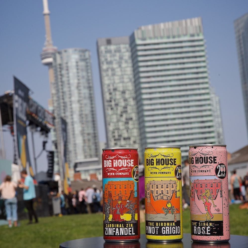 FieldTrip's tweet photo. Pairing great music with @bighousewines - perfect mix 👌 #FieldTripTO #BigHouseWines https://t.co/H1dUN3puuC https://t.co/rrNYuLGemM