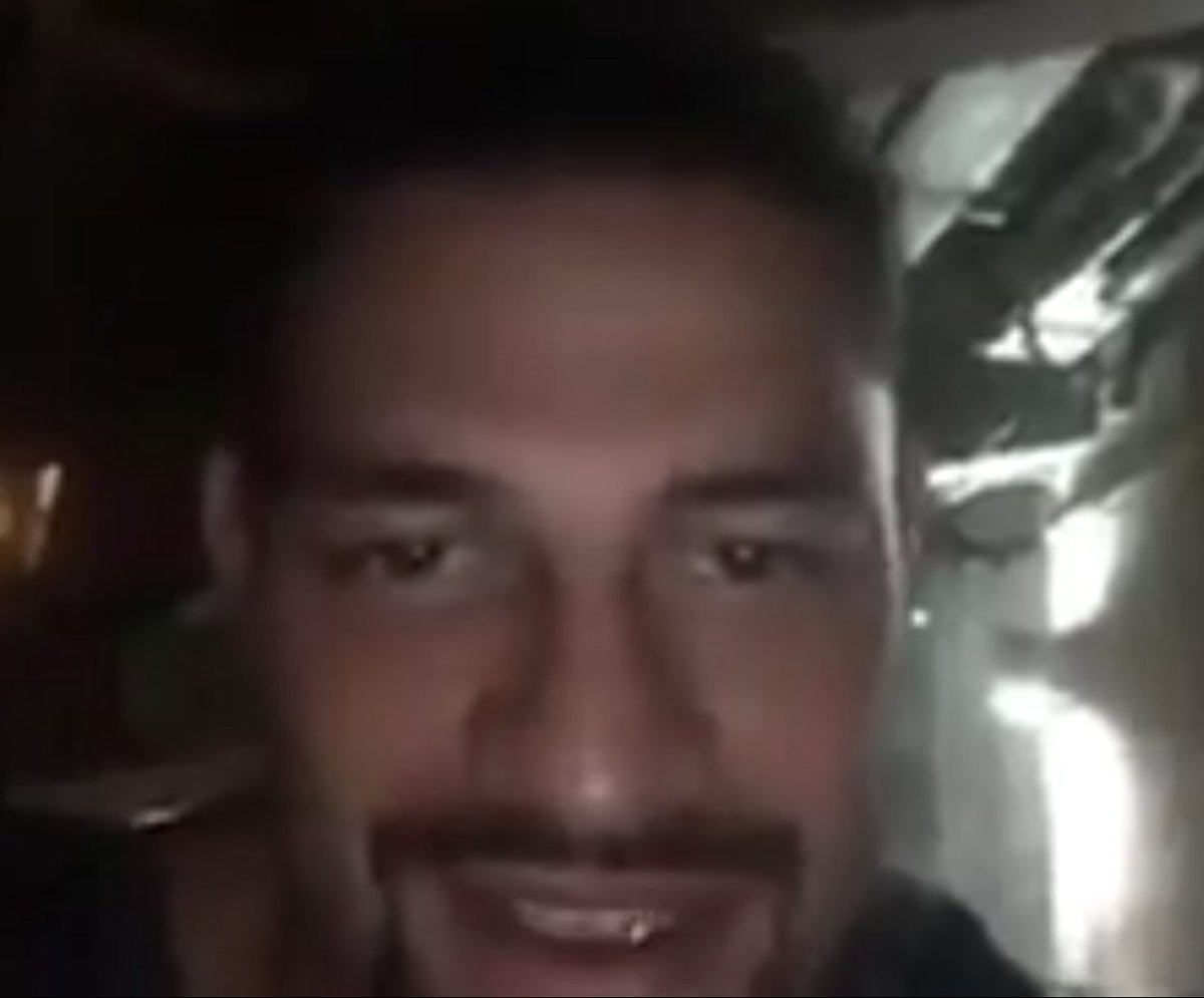 LeeshaNDessy's tweet photo. #Roman #Champ #SignsUp #CheerLoud #4Roman #ExtremeRules @WWERomanReigns @HeSpearsThemAll @romanreigns568 @Shady926 @rockfan_86 @dnebel62 https://t.co/UMJ3sTyCwU