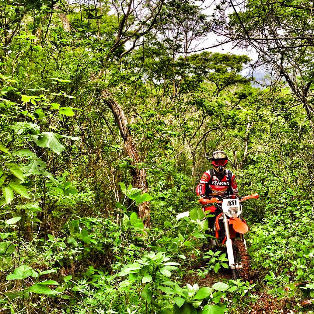 Gabriel_gar11's tweet photo. #HoyMeDesperteY me fui a #endurear RUTAS DE CHIAPAS @llenatdechiapas @RevistaChiapas @enduromagazin https://t.co/BoSxUYdkBb