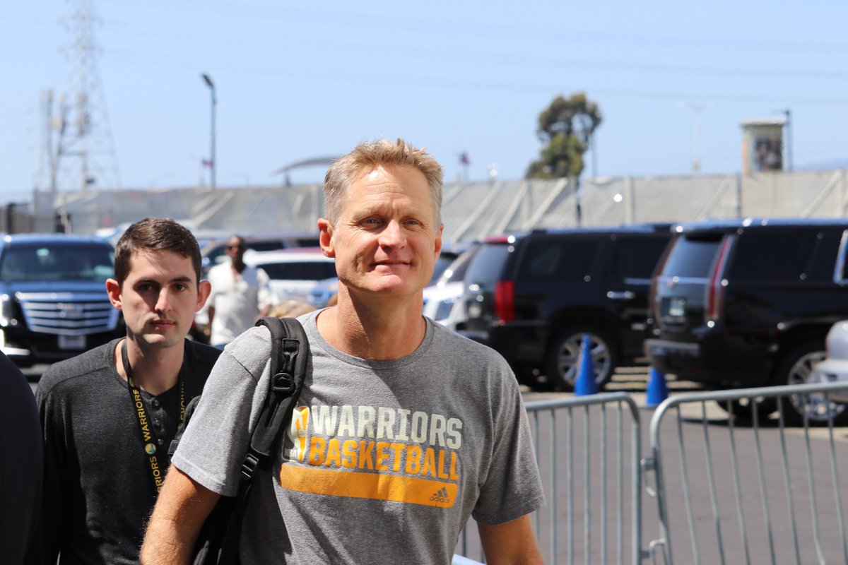 NBCSWarriors's tweet image. Coach Kerr arrives smiling and ready to Coach. 💪