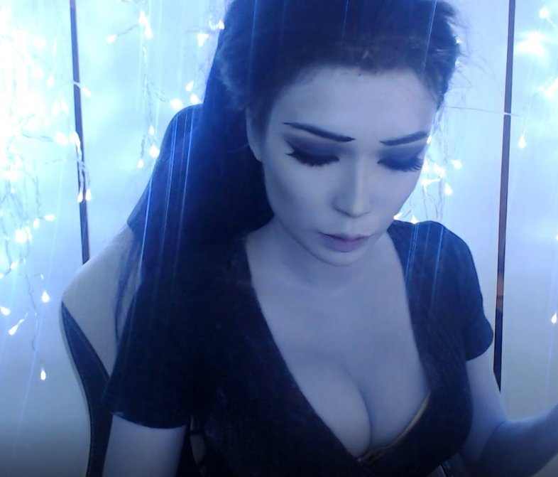 Emiru 🐝 on Twitter: "Personne n'échappe à mon regard.…