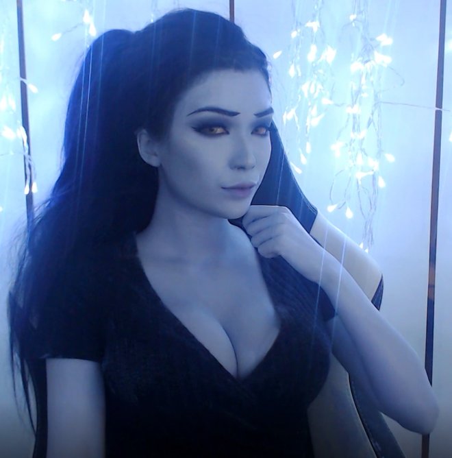 Emiru 🐝 on Twitter: "Personne n'échappe à mon regard.…