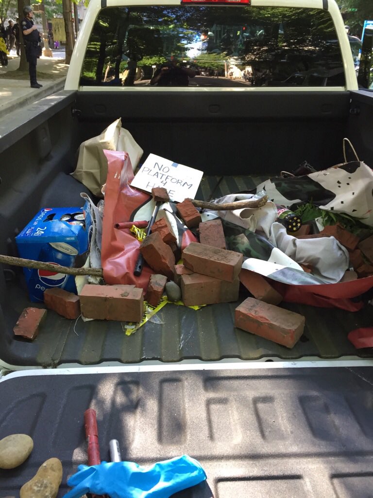 DBhFjIMUQAAaewG.jpg:large