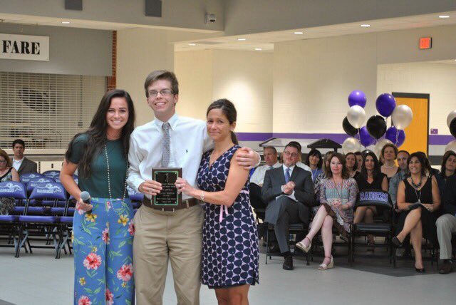 JoeDumphyGolf's tweet photo. Our 2017 scholarship winners: Alison Crenshaw ($5,000), Daniel Mathis ($2,000), Tatum Pruitt ($750), &amp; John Litchenwalner ($500)! https://t.co/6It9EgMnv7
