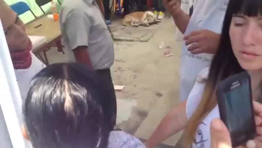 Encapuchados roban con armas de fuego urnas electorales del #EstadoDeMéxico | bit.ly/2rref60