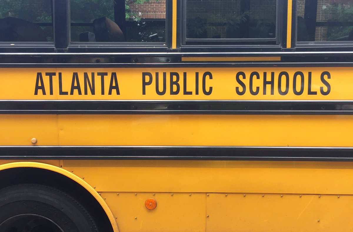 hopehillfound's tweet photo. Sunday checklist - laundry ✅, buy milk ✅, support ATL schools✅. Register to make the difference for @HopeHillElem: https://t.co/6BpAaWQhbE https://t.co/qjOQJl26Jn