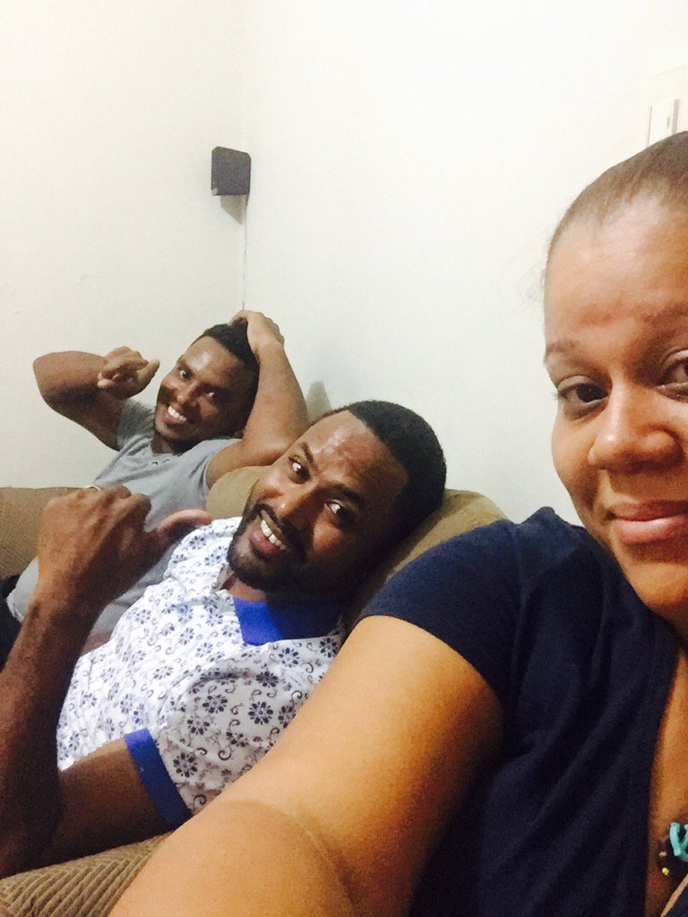cargudi27's tweet photo. Game time con los partners @ESPNNBA #NBAxESPN #LetsGoWarriors https://t.co/ai6GagAsDi
