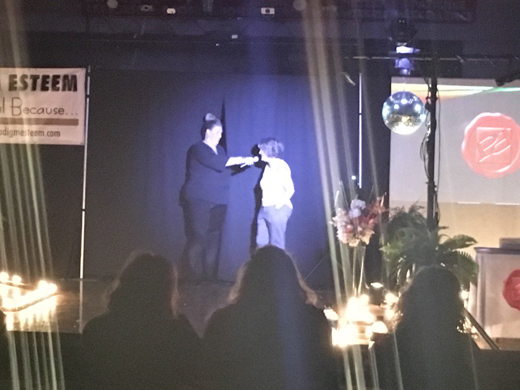 Thank you so much to Vicky for all that she did to make this evening happen for @WoodhavenMS #whpack #psd70