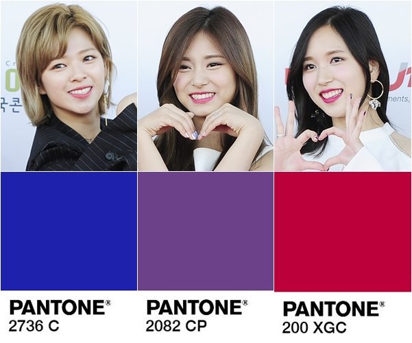 TWICE's members official colors