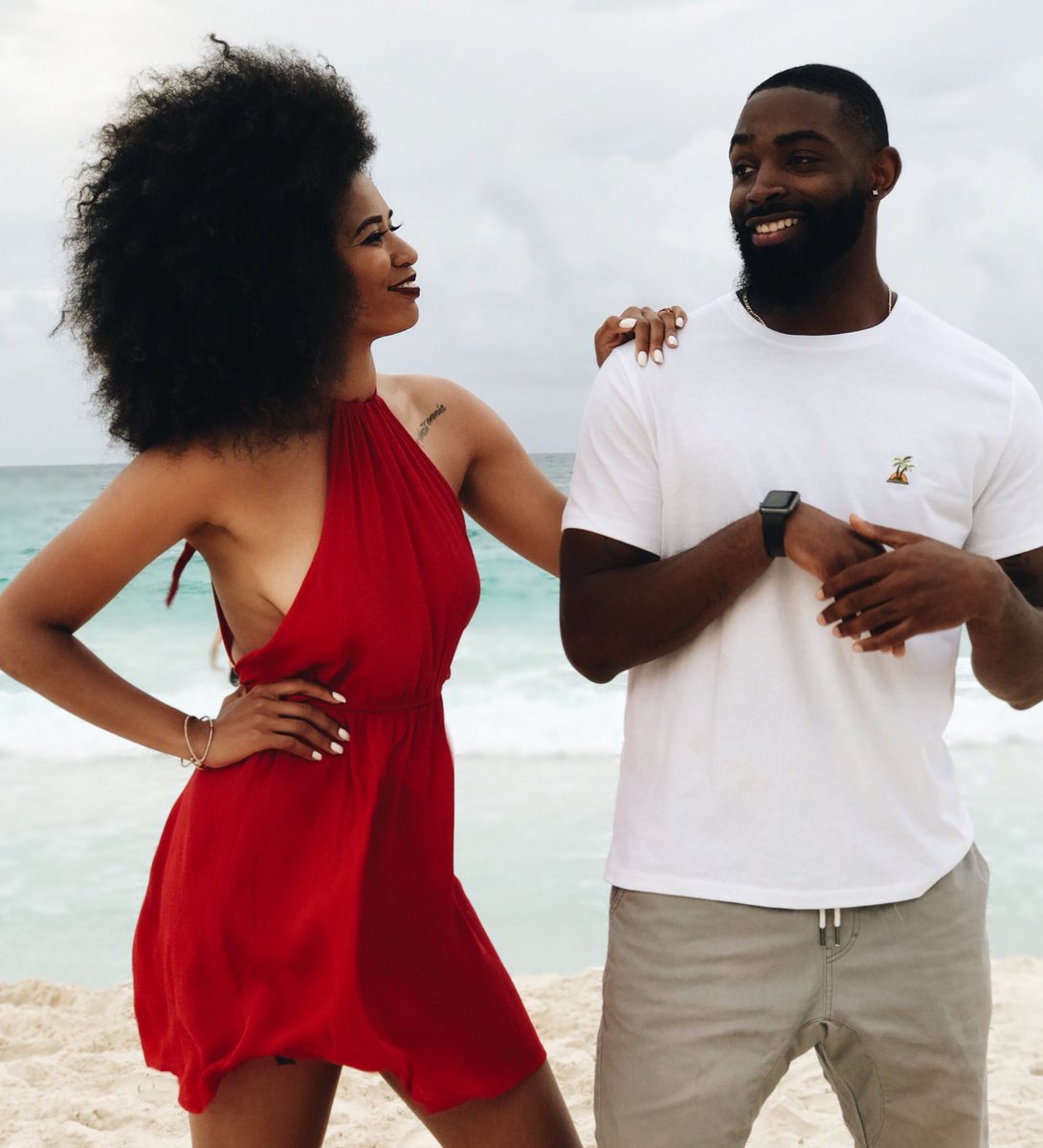 sopharush's tweet photo. Happy one year anniversary baby. You were worth the wait &amp; all the prayers. I love being married to you. ❤ https://t.co/bAtOBIO3tc