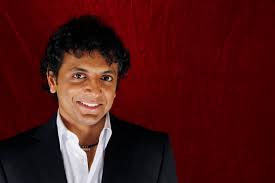 buildNMAP's tweet photo. #FacesofUS #IHM2017 Born in India M. Night Shyamalan is famous for writing &amp; directing successful films The Sixth Sense, Unbreakable, &amp;Signs https://t.co/NTPtBUp37U
