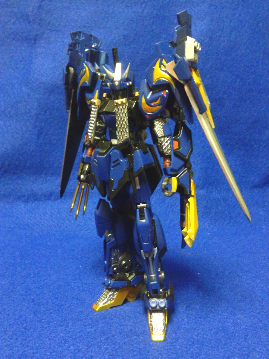 武者丸 百鬼丸 メガシキベースで作っています 肩アーマーはジャンクパーツの寄せ集めで作ってます 刀は某漫画の小太刀二刀流をオマージュしてます T Co Galmn9qspz Twitter