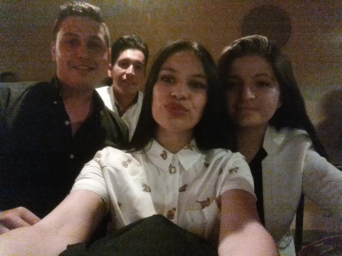 _milenach's tweet photo. 🎉🎉🎉🎉🎉 #teatron 🎉🎉🎉🎉🎉🎉 https://t.co/BshZzy0Hl9
