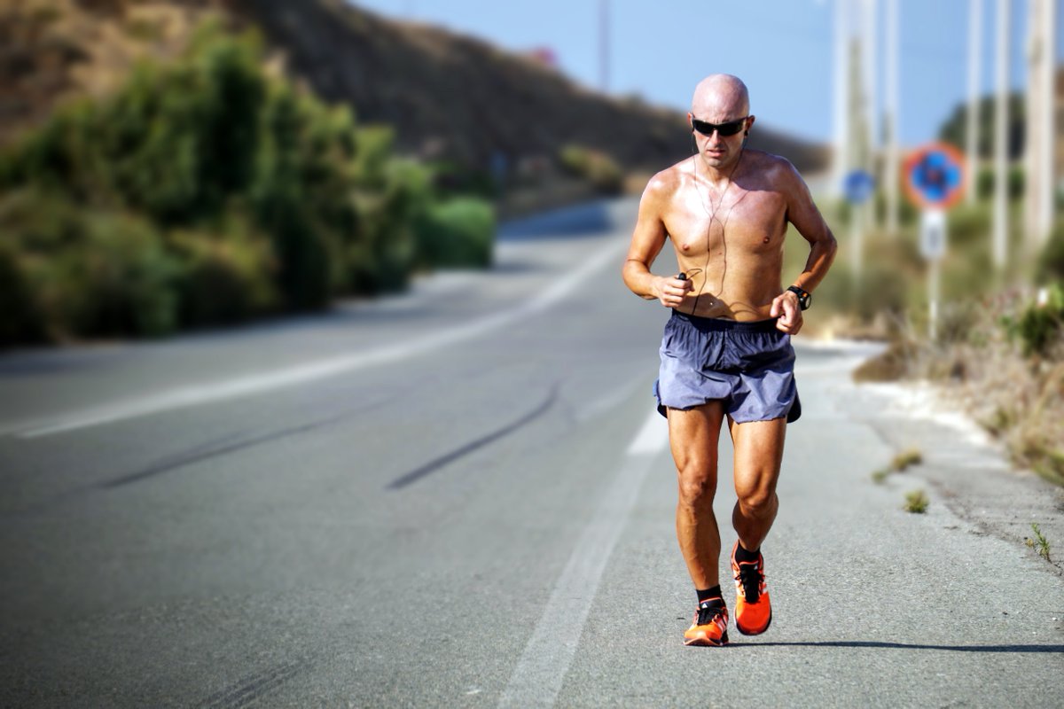 dogaproTR's tweet photo. Never stop being fit! 💪💪
#saglikliyasam #kiloverme #egzersiz #sporyap #sporsuzasla #motivasyon #runturkey #running #neverstop #workingout https://t.co/hPpkwUvzir