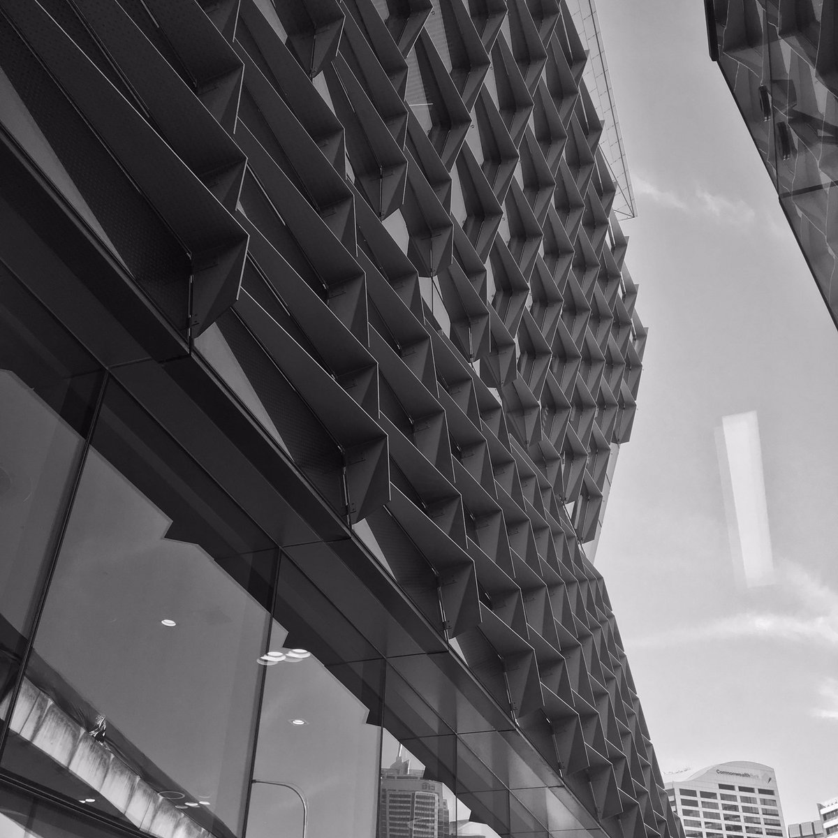 PeterHarryYates's tweet photo. In a world of "busy-ness", do we value effort more than we value value? #meaningfulprogress @drjasonfox #businessforum17 https://t.co/zj06QYEAcZ