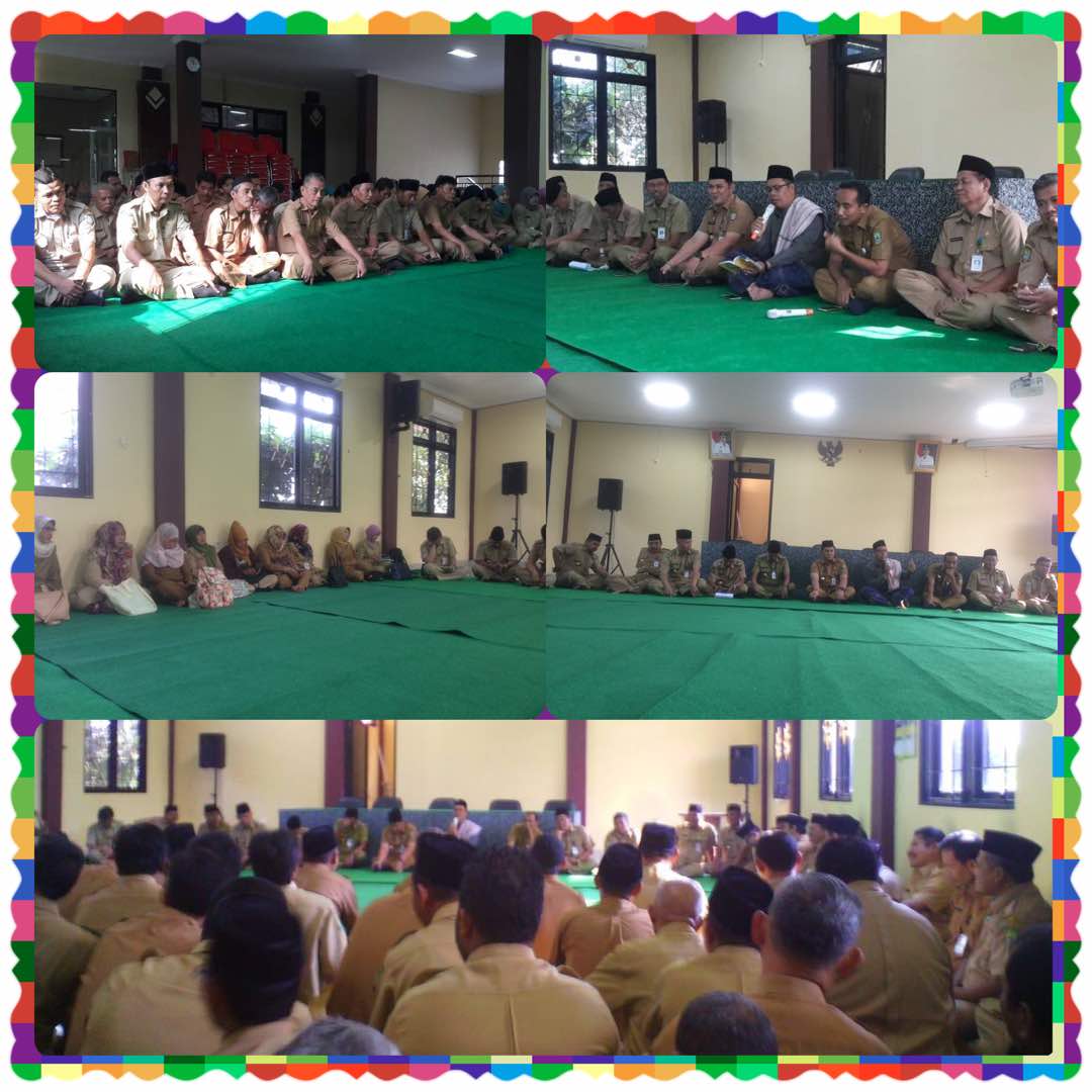 kec_ciledug's tweet photo. Pengajian Rutin Bulan Ramadhan bersama Pegawai Se Kecamatan Ciledug at Aula Kec. ciledug 05/06/17 https://t.co/HCRpTegF7B