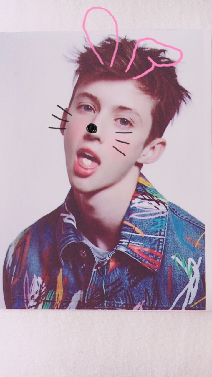 Happy birthday to my baby~troye sivan ~  