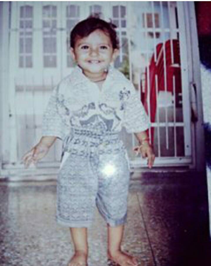 sahil_aroraz's tweet image. 👆 @Gurmeetramrahim☝ਜੀ ਬਚਾ ਲਓ ਮੈਨੂੰ ਡਿੱਗਣੇ🙏 ਤੋਂ..
ਤਹਾਨੂੰ ਪਤਾ ਮੇਰੀ ਰਗ ਰਗ ਦਾ....🙏🙏🙏
#FunTimeWithFDD