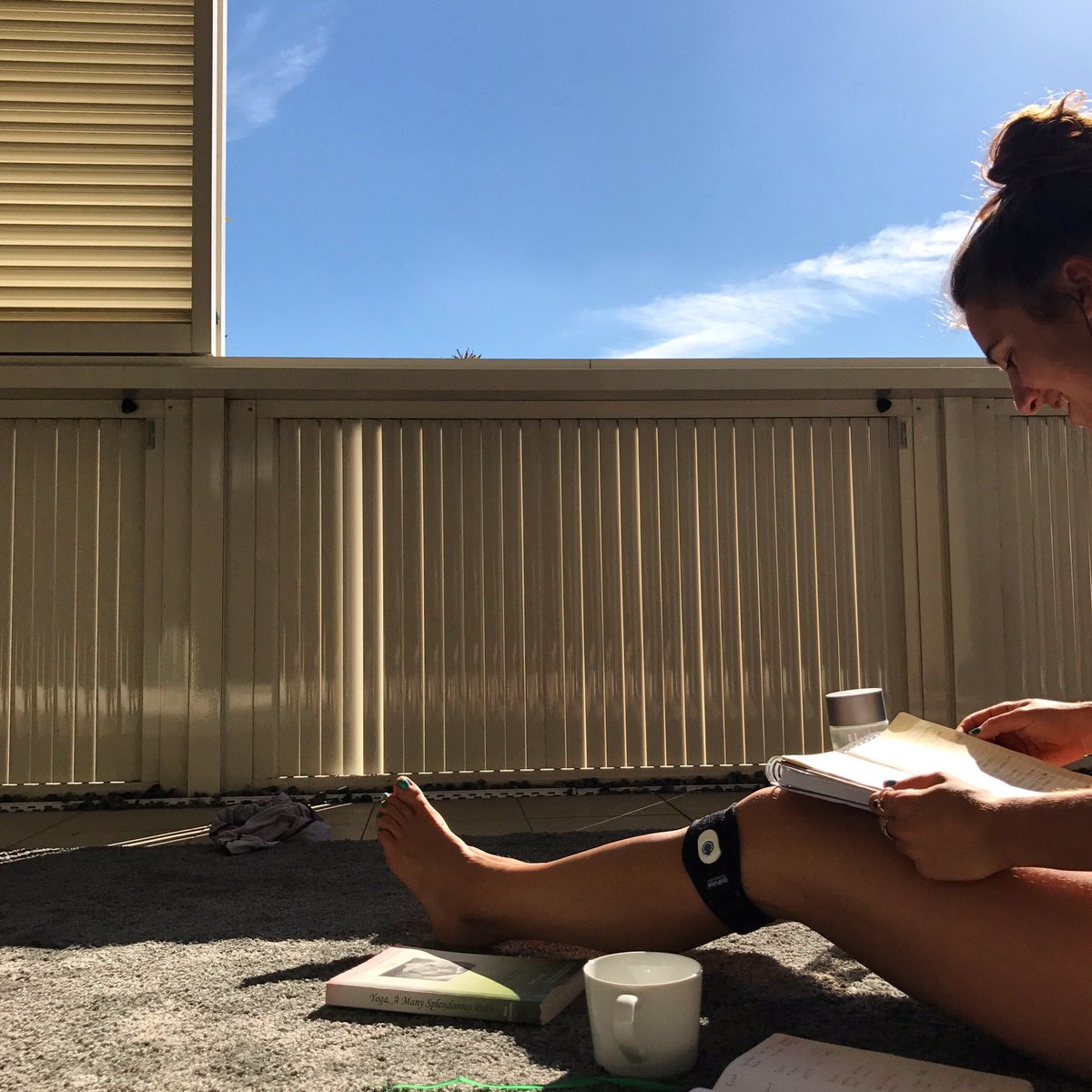 Happy Winter 🙏🏼 Yoga Study &amp; Firefly Recovery #yoga #yogalife #fitness #fireflyrecovery #recovery #winter #bondi