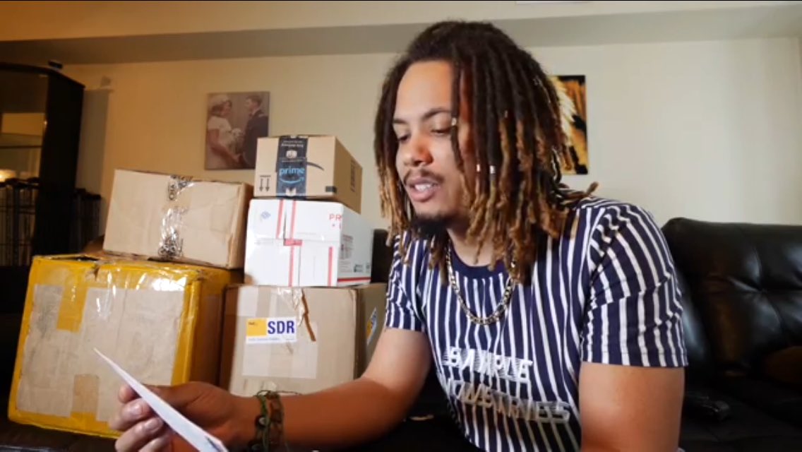 Brealsneak121's tweet photo. Hey @ToNYD2WiLD I wannah thank you for the vid this was my fan mail that u opened first just saw it imma send a little thank you gift ur way https://t.co/xSSLkU2lni