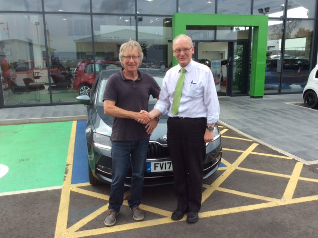 HortonSkoda's tweet photo. #HappyNewCarDay to our customers who collected their new #17Reg cars recently! π https://t.co/s3CSgdqsDU