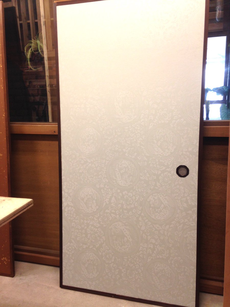 壁紙屋本舗lab 襖紙の種類も豊富になりました さりげない柄が良いっすね 他の種類はコチラ T Co Ohmfjwywcj Diy 壁紙屋本舗 夏水組