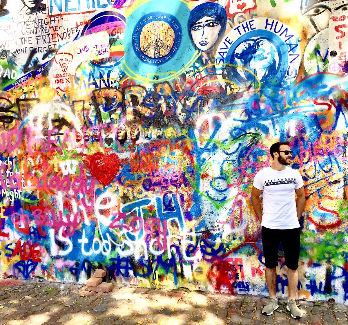 dj_diffley's tweet photo. Peace, Love, and Music ✌🏻♥️🔊 #peace #love #music #Diffley #housemusic https://t.co/8BMftMKhbx
