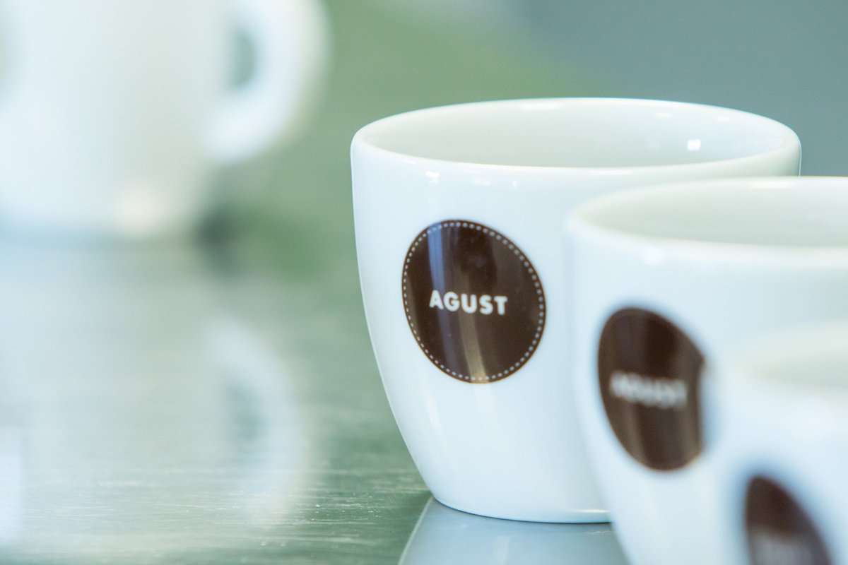 AgustCoffee's tweet photo. #Agust è un caffè da #Gustare #Lentamente per gustarne al meglio #profumo e #aroma. https://t.co/BYGWFhIeqy