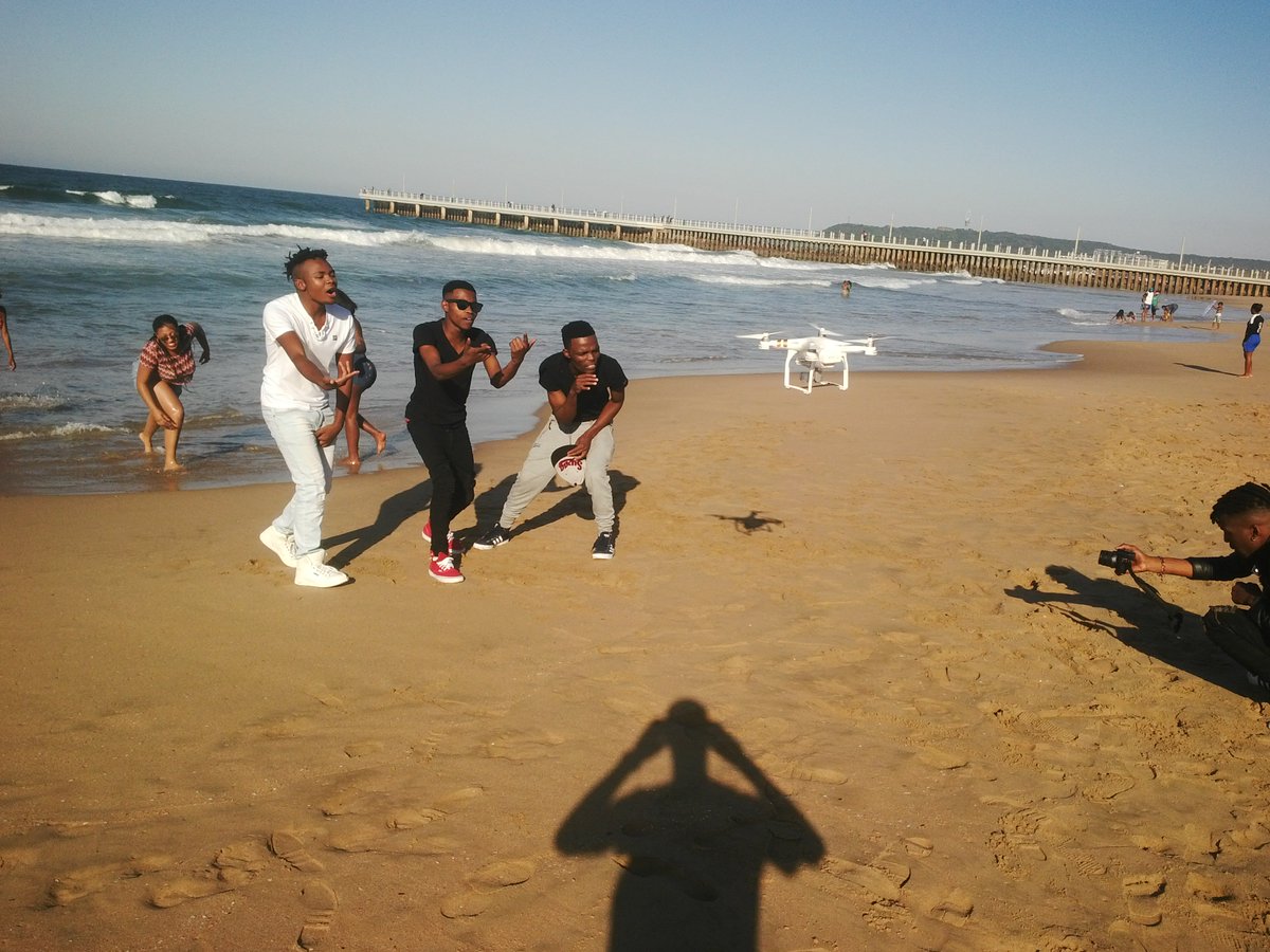 OfficialMCF_za's tweet photo. We had a great time shooting #IFeelSoGood music video with @Db9MediaC https://t.co/0qj2pxDWtp