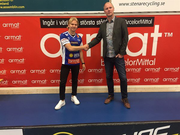 karlstadibf's tweet photo. Edvin Rönnblom har bestämt sig för Karlstad IBF. Edvin har pluggat på RIG och spelade senaste säsongen i Schweiz. #KIBF https://t.co/3EfbJHddlb