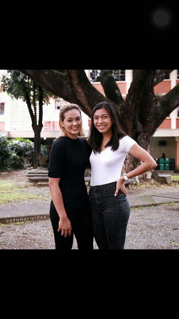 RingKiefly's tweet photo. Gorgeous girls in Black and White😍
#DaoLy
-c- https://t.co/W5fPnhBfhi