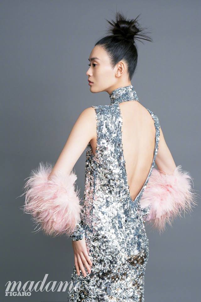 FutureLabelsHK's tweet photo. Ming Xi in Chanel Couture Covers Madame Figaro China June 2017 #Mingxi #chanel #couture #madamefigarochina https://t.co/I0zFWjW4xD