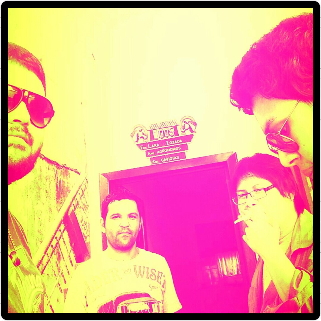 efimerobanda's tweet image. Siguenos en Facebook como Efímero Menguante...