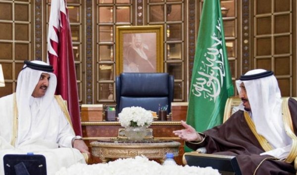 SozyHelwa's tweet photo. عآآآآآآجل ::::: ردود قوية من قطر بعد الحصار الخناق عليها وايران تهدد الخليج

https://t.co/5UhAvrKZ77

****

#قطع_العلاقات_مع_قطرُ https://t.co/pLY32DsWxD
