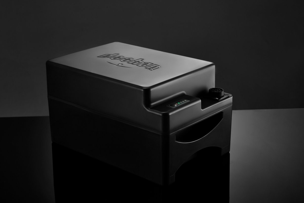 DoohanEV3's tweet photo. 18650 lithium batteries of Panasonic /LG, the world’s top battery brands are supplier of iTank. https://t.co/B5Bwvq8YGs
