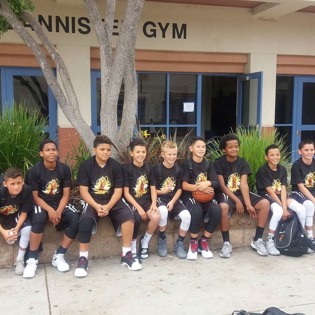 Rcervantez's tweet photo. Champs... #VCHeat https://t.co/49kpDBY8U4 https://t.co/HD06NJYWwU