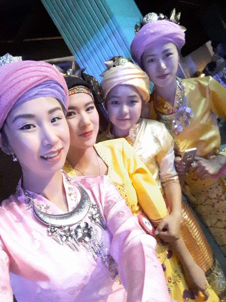 TengMoe's tweet photo. #สาวสวย https://t.co/YOVZx2fFHC
