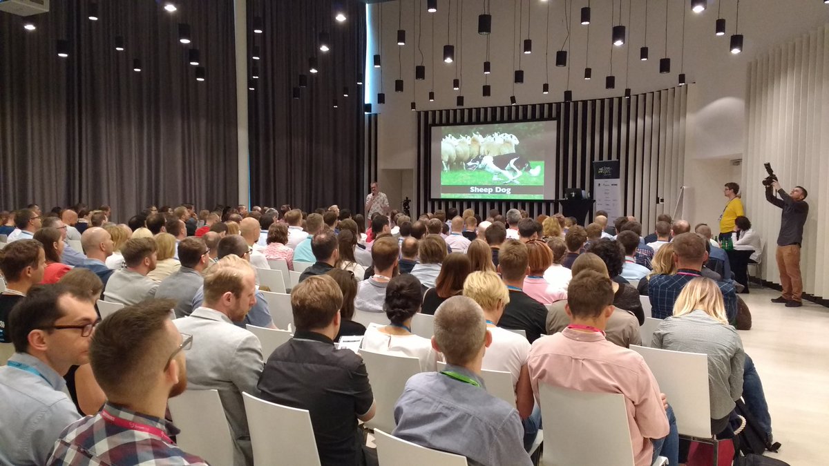 ScrumDaysPl's tweet photo. #scrumdays has started! @tobiasmayer is talking about the #truescrummaster https://t.co/2ZCdWIERVq