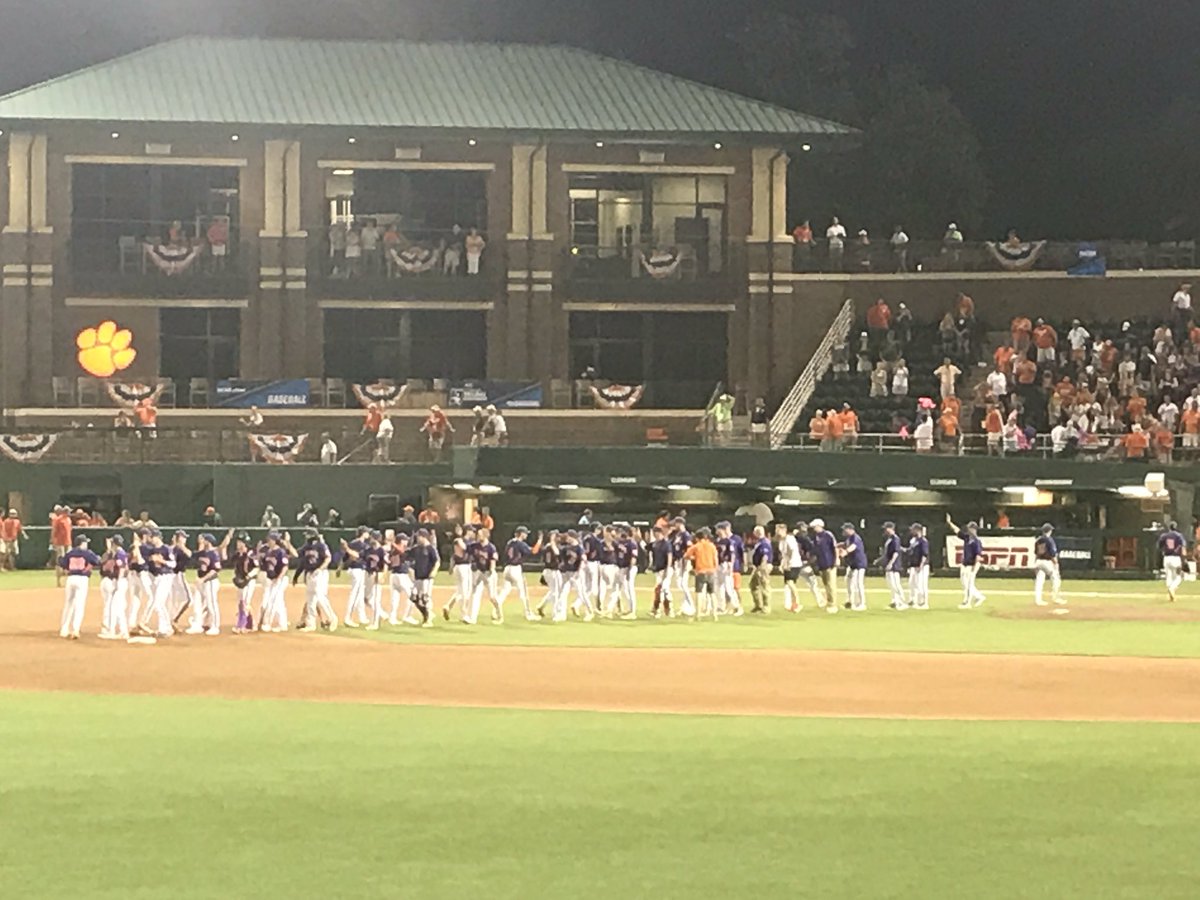 lblack0409's tweet photo. It was worth staying up for and getting home at 3:30 am...wish I could be there tomorrow. Bring home the win! Go Tigers! @ClemsonBaseball https://t.co/EcW7r8cMo2