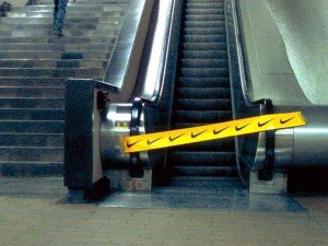 InfoLetscomm's tweet photo. Aujourd’hui prenez plutôt les escaliers. https://t.co/C6kbU4Dkg3