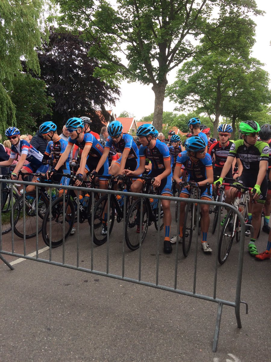 Vandaag DK junioren, start over 8 min. #DK17